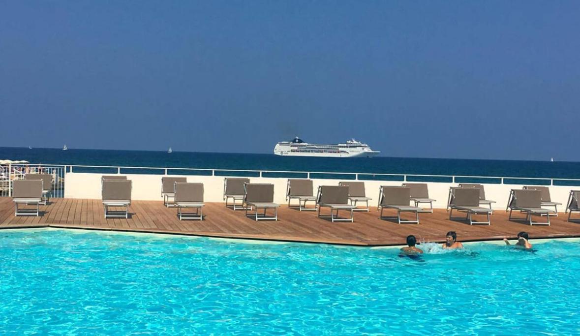 바리 La Mia Terrazza Sul Mare - Mared'Amare 아파트 외부 사진
